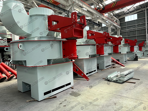 制砂選粉一體機(jī)：適合多種物料破碎，粒形圓潤，針片狀少